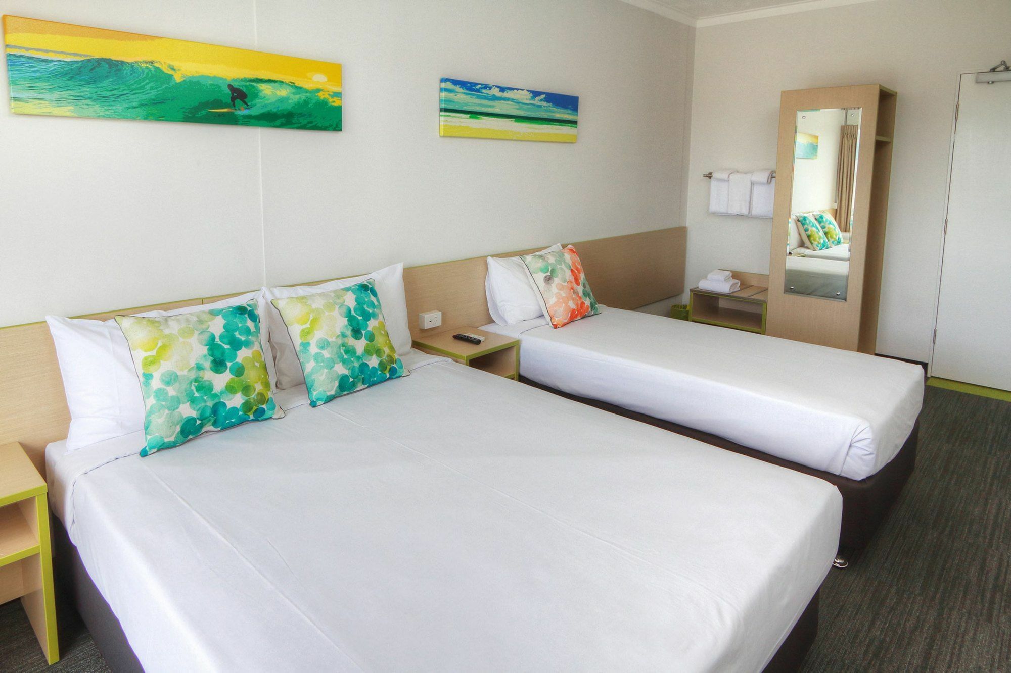 Palm Beach Hotel Екстериор снимка