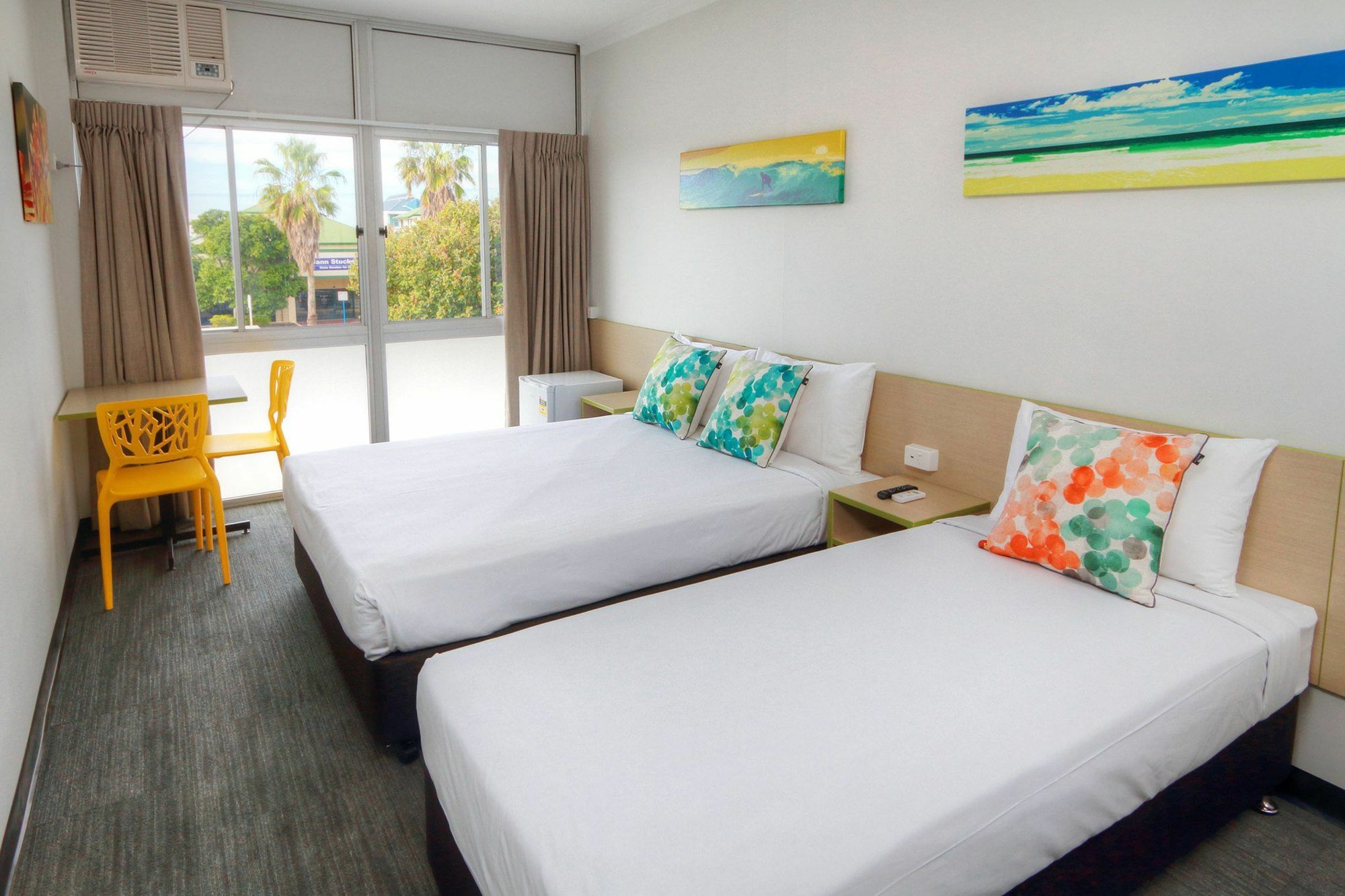 Palm Beach Hotel Екстериор снимка